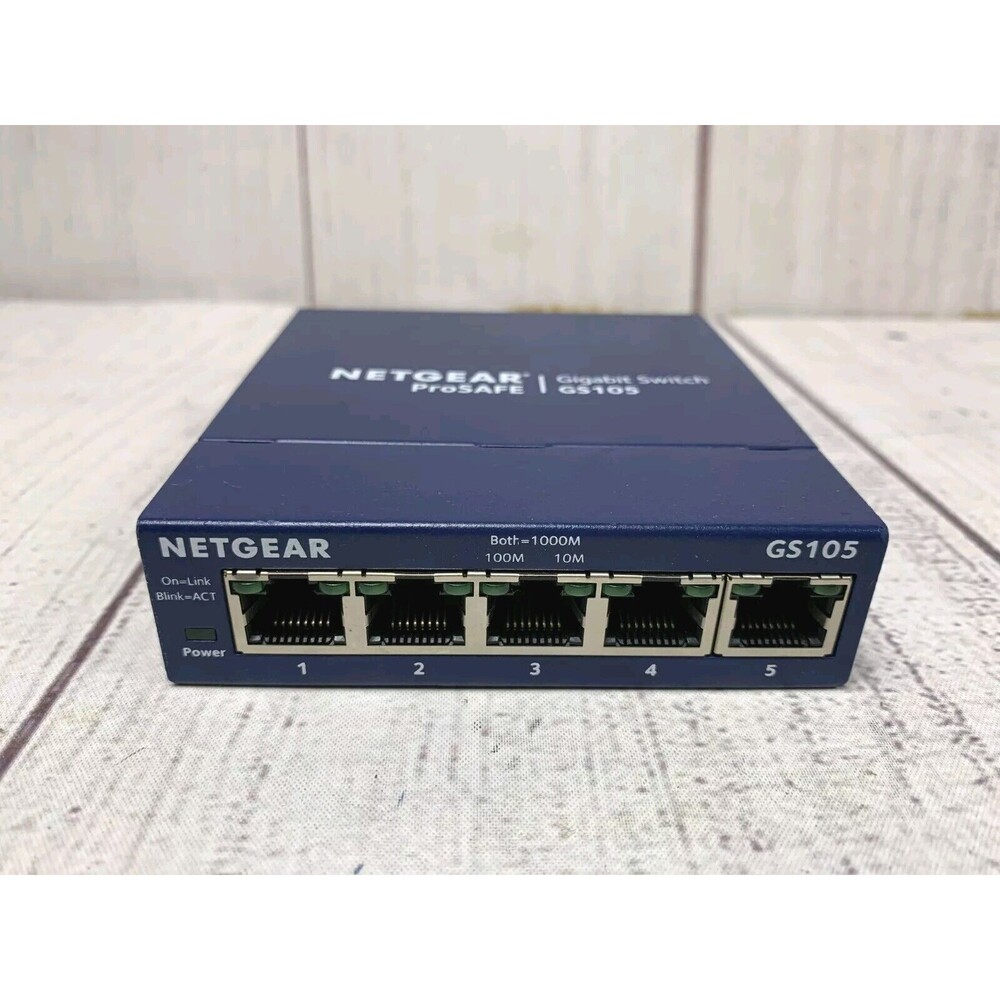 NetGear ProSafe GS105 v5 - 5 Port Gigabit  Ethernet Switch - No AC Power Cord